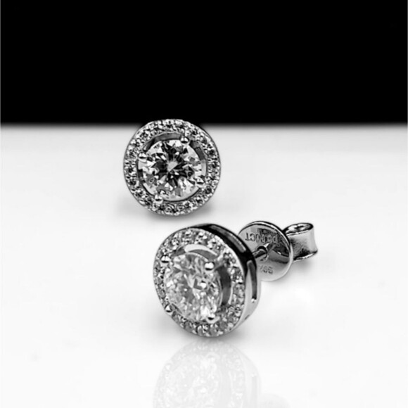 Certified Full VVS1 Moissanite Luxury Halo Stud Earrings Unisex - Picture 6 of 11